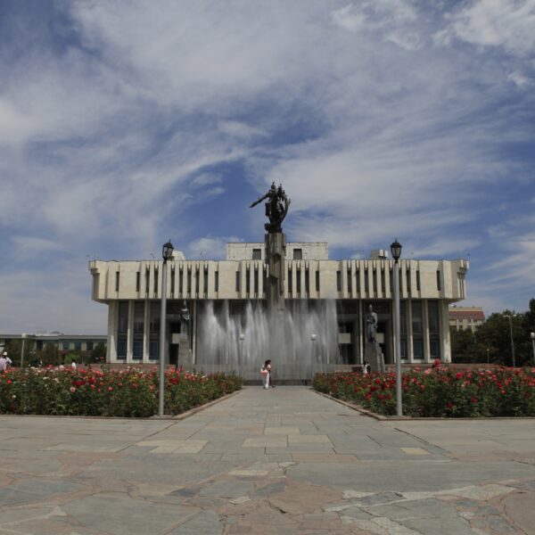 Concert-Hall-and-Manas-Monument-1